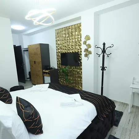 Golden Hill Palace Hotel